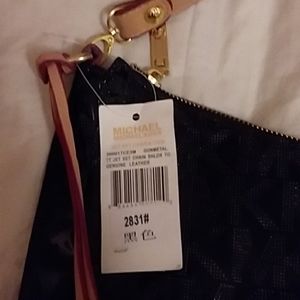 Small shoulder black MK bag